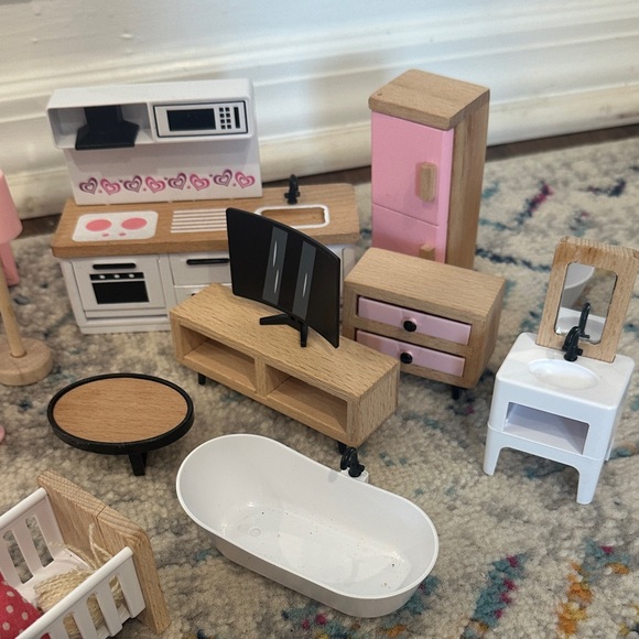 Miniature Dollhouse Furniture Set in Pink and Wood - Picture 4 of 4